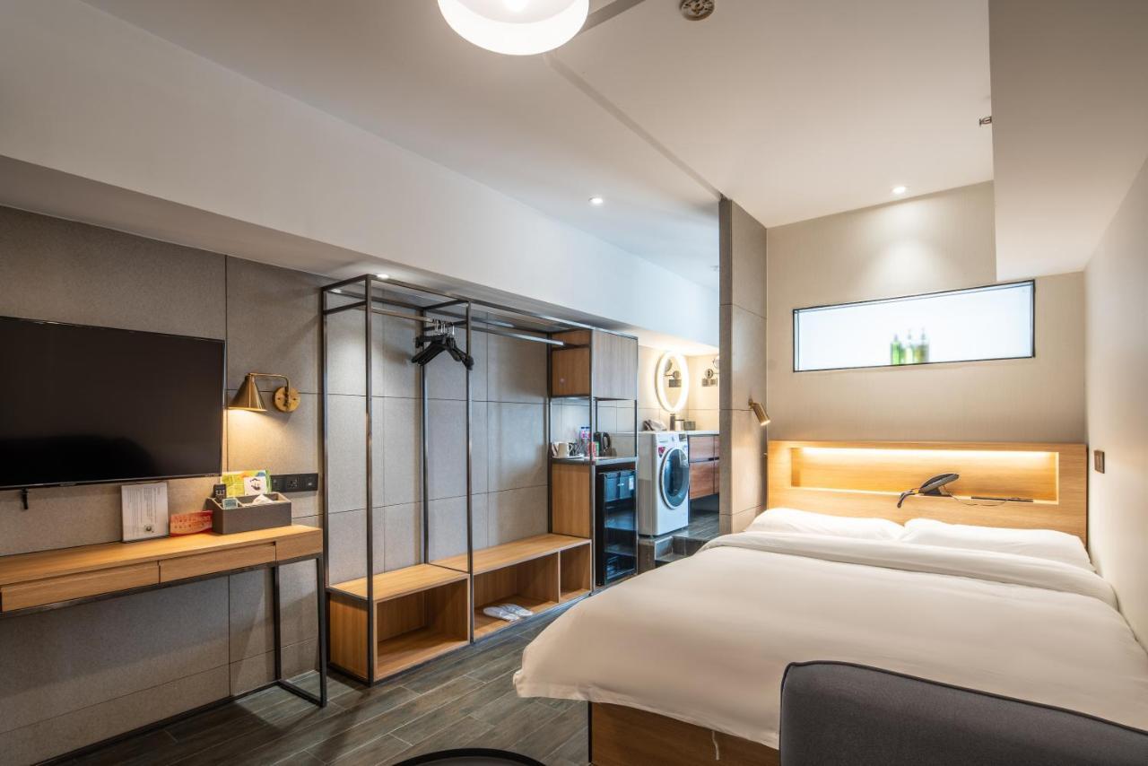 Moju Hotel Jingan Buitenkant foto